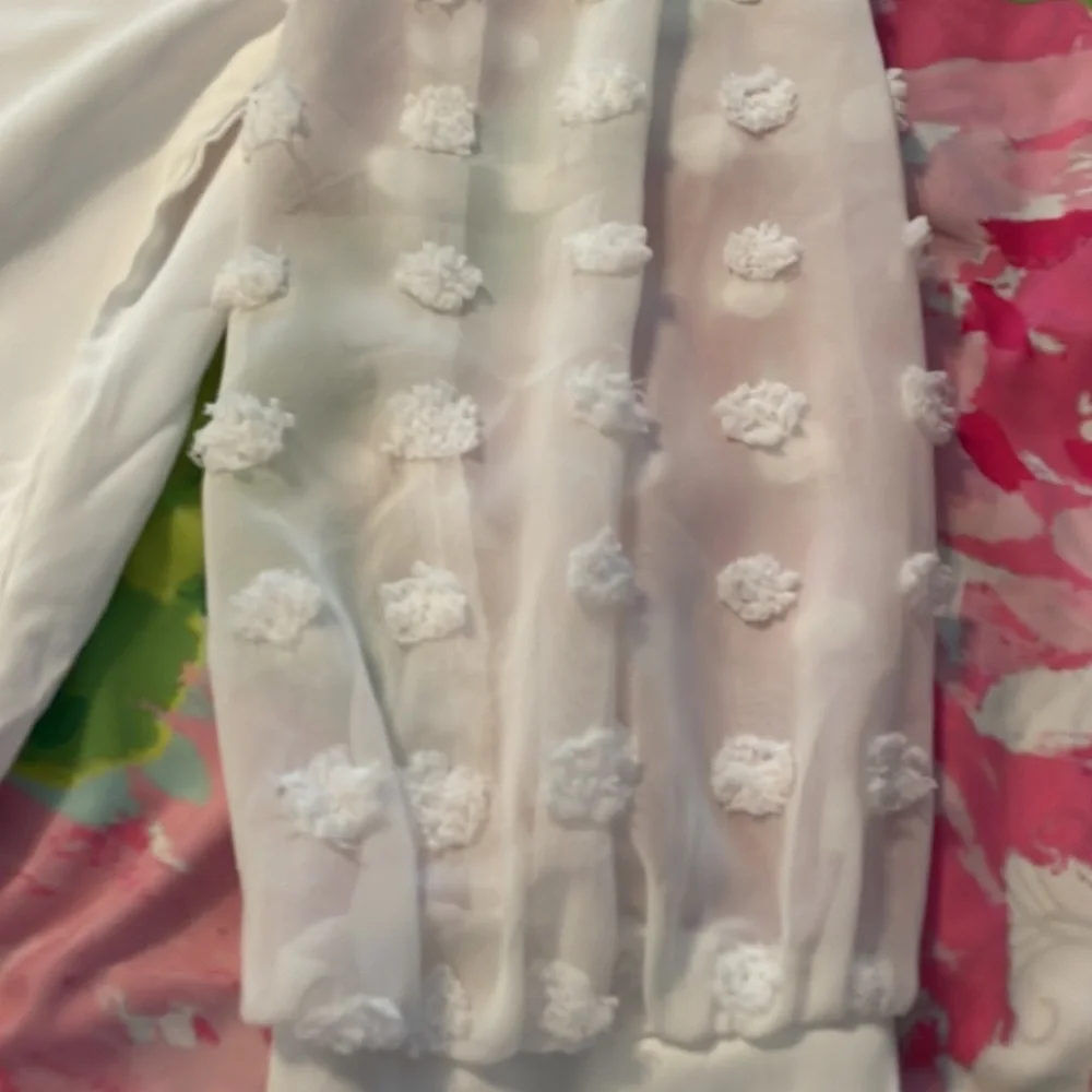 Shein white blouse - Picture 3 of 5